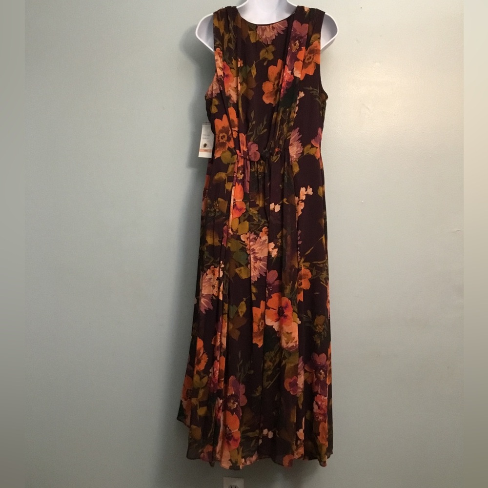 Taylor Multicolor Floral Maxi Dress - Picture 11 of 16